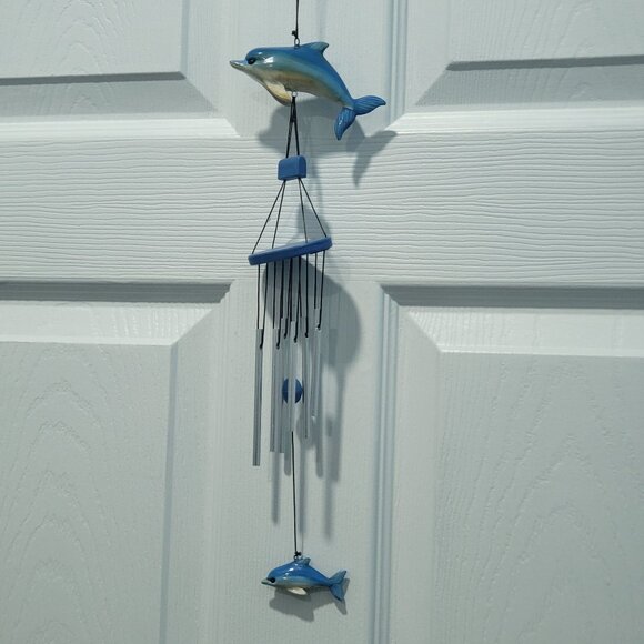 Blue Dolphin Acrylic Metal Hanging Wind Chimes - Picture 11 of 12